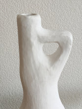 Charger l&#39;image dans la visionneuse de la galerie, Poterie blanche bougeoir Sejnane (Classée à l&#39;UNESCO)
