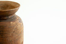 Charger l&#39;image dans la visionneuse de la galerie, Pot indien en bois
